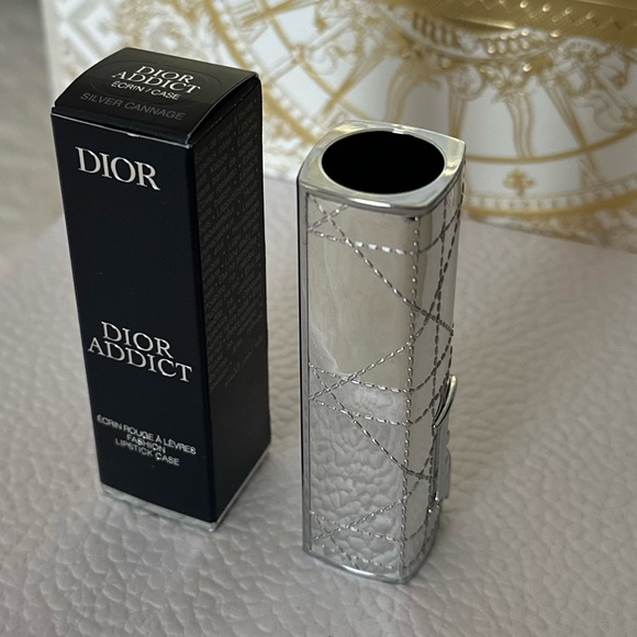 Limited Edition Dior Addict Case - Picture 6 of 9